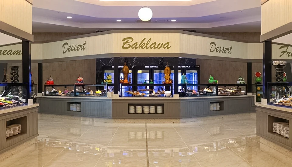 هتل کریستال پارایسو ورده ریزورت اند اسپا آنتالیا